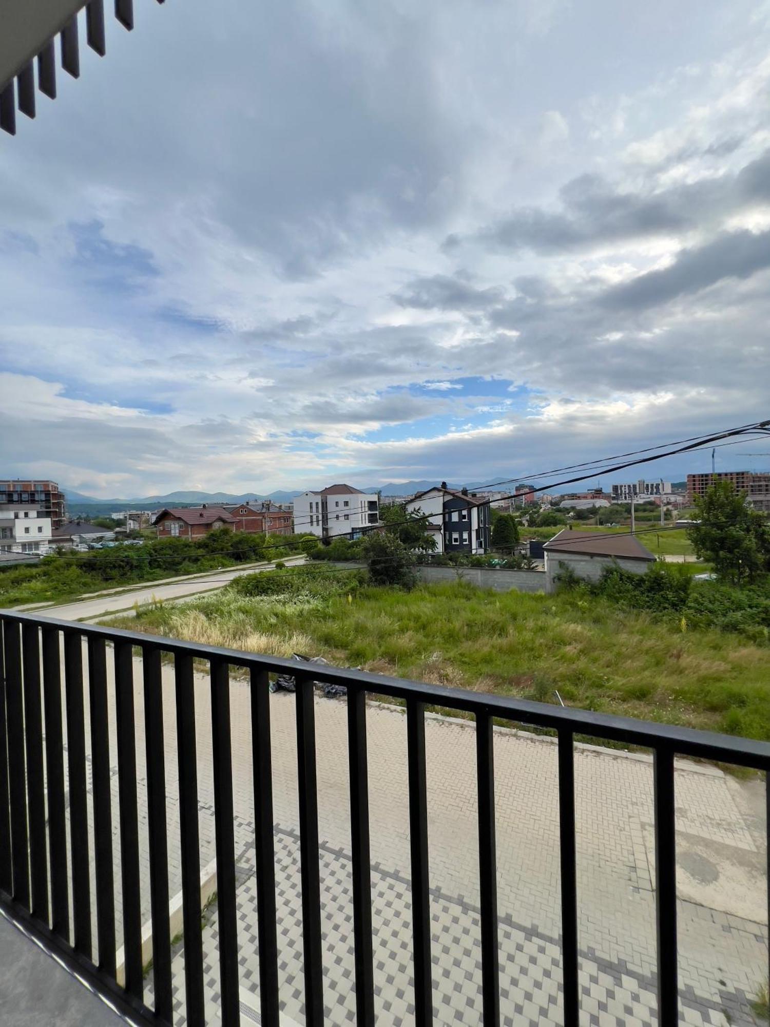 Holiday Apartments Gjakova Kamer foto